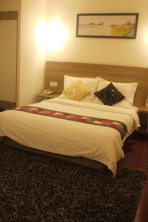 Revive House Hotel Guangzhou Shang Xia Jiu Zimmer foto